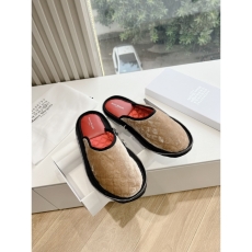 Other Slippers